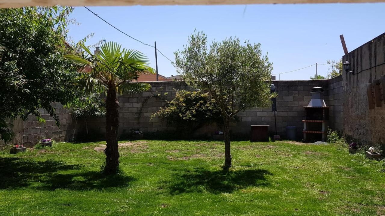 Casa Rural Villa De Ambel Exterior foto